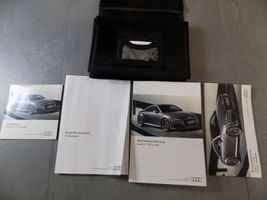 Audi TT TTS RS Mk3 8S Serviso knygelė 