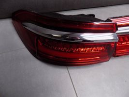 Audi A8 S8 D5 Lampy tylne / Komplet 4N0945095E