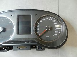 Volkswagen Polo V 6R Spidometras (prietaisų skydelis) 6R0920861F