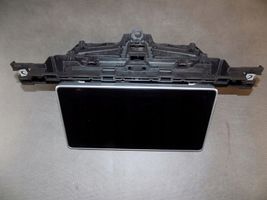 Audi RS5 Panel / Radioodtwarzacz CD/DVD/GPS 8W0919605