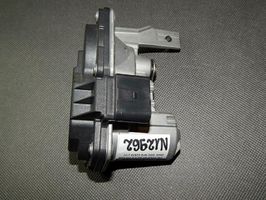 Volkswagen Polo V 6R Intake manifold valve actuator/motor 