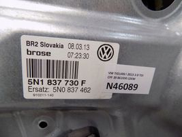 Volkswagen Tiguan Etuikkunan nostomekanismi ilman moottoria 5N1837730F