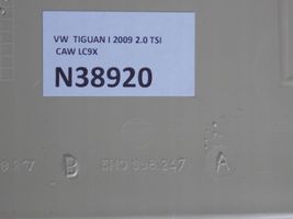 Volkswagen Tiguan Garniture d'extrémité latérale du tableau de bord 5N0856247A