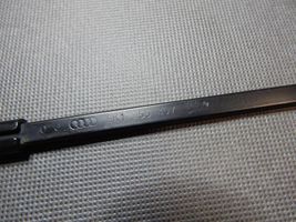 Audi RS5 Windshield/front glass wiper blade 8T1955407
