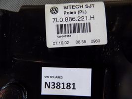 Volkswagen Touareg I Altra parte interiore 7L0886221H