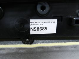 Audi A8 S8 D4 4H Rivestimento del pannello della portiera posteriore 4H0868067
