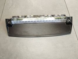 Audi A4 S4 B9 8W Luce d’arresto centrale/supplementare 8W5945097E