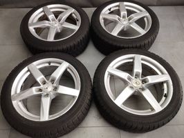 Volkswagen Scirocco R17 alloy rim 