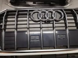 Audi Q3 F3 Kompletny zestaw przedniej części nadwozia / karoserii 83A941033A