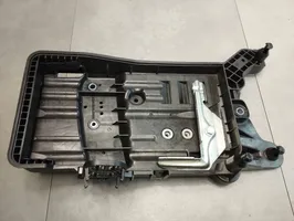 Volkswagen Tiguan Akumulatora nostiprināšanas pamatne 5QF915321C