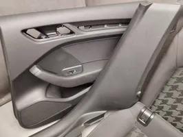 Audi A3 S3 8V Set di rivestimento sedili e portiere 