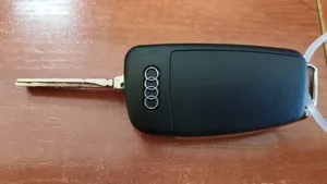 Audi A1 Ignition key/card 8X0037220D