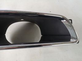 BMW 7 G11 G12 Grille inférieure de pare-chocs avant 7357149