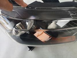 Ford Ranger Lampa przednia 