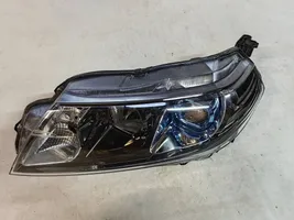 Suzuki Vitara (LY) Lampa przednia 