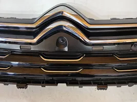 Citroen C5 Aircross Grille calandre supérieure de pare-chocs avant 9825347677