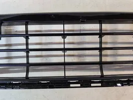 Volkswagen Golf VIII Grille inférieure de pare-chocs avant 5H0853677H