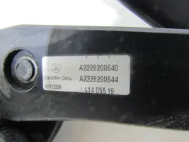 Mercedes-Benz S W222 Mechanizm i silniczek wycieraczek szyby przedniej / czołowej A2228200640