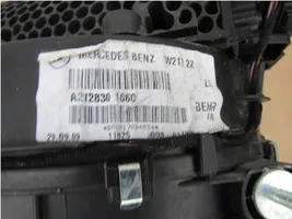 Mercedes-Benz E C207 W207 Salono oro mazgo komplektas A2128301660