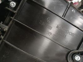Volkswagen Amarok Montaje de la caja de climatización interior 2H1819095A