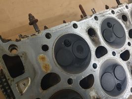 Volkswagen Golf III Engine head 021103373B