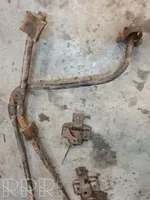 Volkswagen Jetta I Stabilizator przedni / drążek 175411309