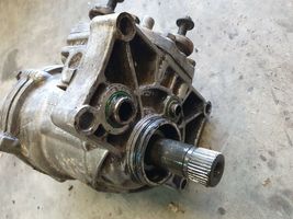 Volkswagen Golf III Scatola ingranaggi del cambio 02C409107B