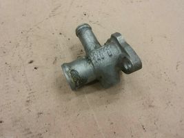 Volkswagen Corrado Tuyau de liquide de refroidissement moteur 051121145B