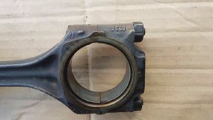 Volkswagen Corrado Piston avec bielle 027198401