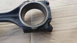 Volkswagen Corrado Piston avec bielle 027198401