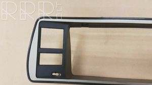 Volkswagen Caddy Panelės apdailos skydas (centrinis) 161867243