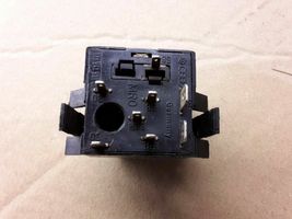 Volkswagen Golf I Light switch 171941531E