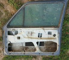 Volkswagen Golf II Priekinės durys (dvidurio) 165831052E