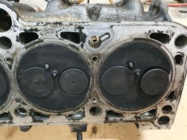 Volkswagen Golf III Engine head 028103373N