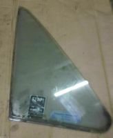 Volkswagen Golf I Front vent window/glass (coupe) 171845252A