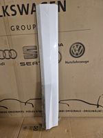Audi Q3 F3 Apdaila priekinių durų (moldingas) 83A853960A