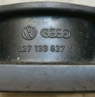 Volkswagen Scirocco Коробка воздушного фильтра 027133837K