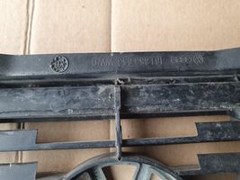 Volkswagen Jetta I Front bumper upper radiator grill 161853653