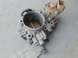 Mitsubishi FTO Clapet d'étranglement E9T15296