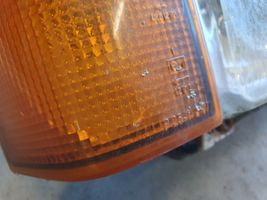 Volkswagen Jetta I Lot de 2 lampes frontales / phare 161941018B