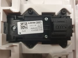 Audi A3 S3 8V Etuistuimen valo 8V0947135C