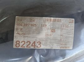 Porsche Macan Staffa di rinforzo montaggio del paraurti anteriore 95B807925