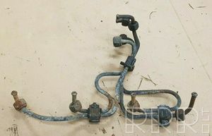 Volkswagen Golf II Fuel line pipe 068130303