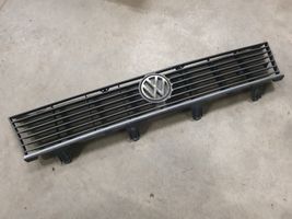 Porsche Macan Grille calandre supérieure de pare-chocs avant 321853653K