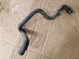 Volkswagen Corrado Tubo flessibile del liquido di raffreddamento del motore 357121109C