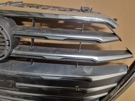 Audi A5 Maskownica / Grill / Atrapa górna chłodnicy 8W6853651AB