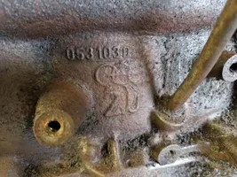 Volkswagen PASSAT B3 Bloc moteur 053103021B
