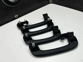 BMW X5 F15 Un set di maniglie per il soffitto 