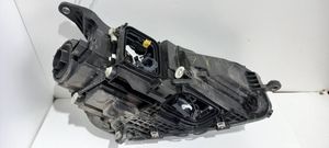 Mercedes-Benz GLE W167 Lampa przednia A1679066504