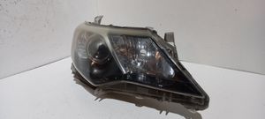 Toyota Camry Lampa przednia 